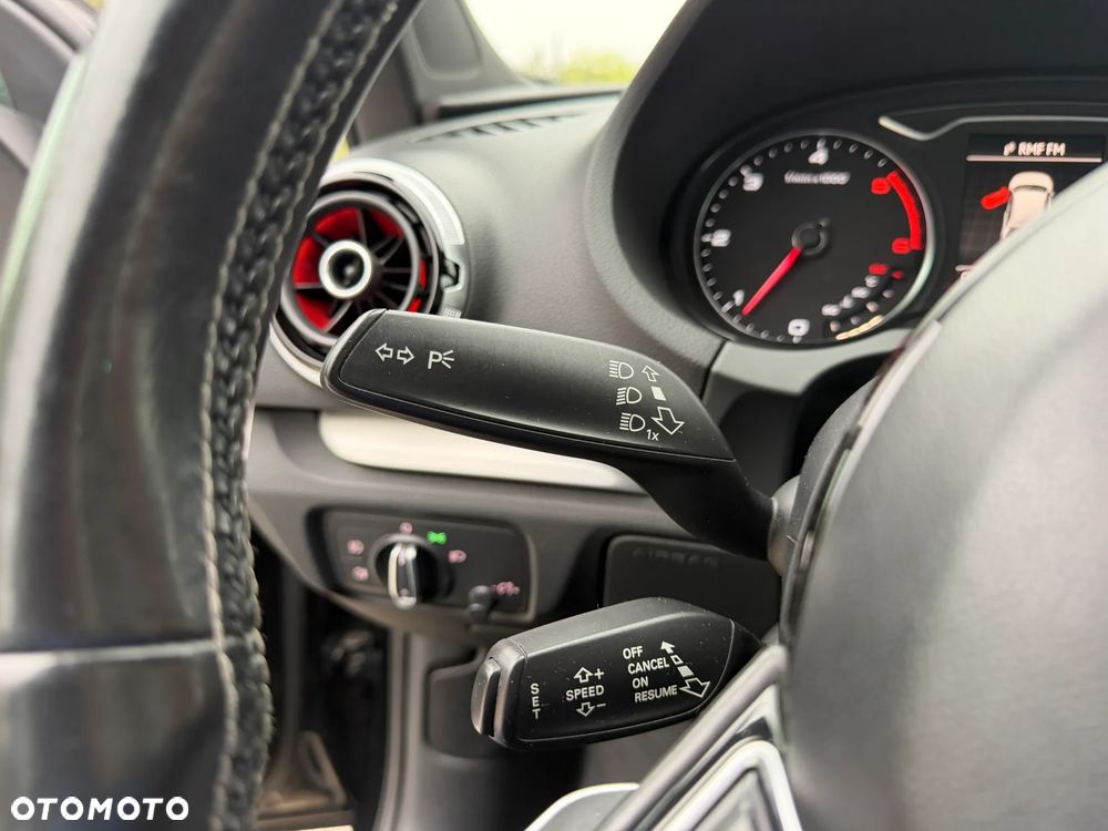 Audi A3 3-drzwiowe 2.0 TDI S tronic S line Sportpaket - 33