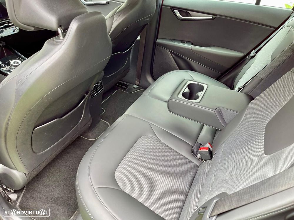 Kia Niro EV 64kWh Tech - 19