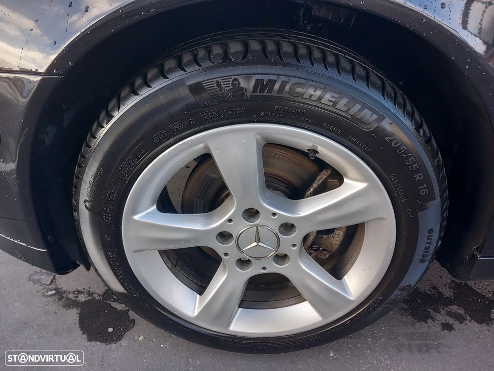 Mercedes-Benz C 220 CDi Avantgarde - 17