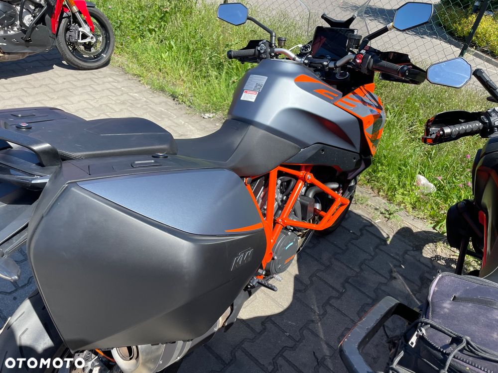 KTM Super Duke - 12