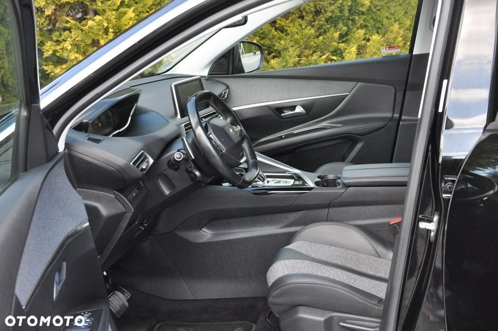 Peugeot 3008 BlueHDi 180 Stop & Start EAT8 Allure - 28