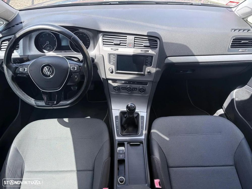 VW Golf 1.0 TSI Trendline - 7