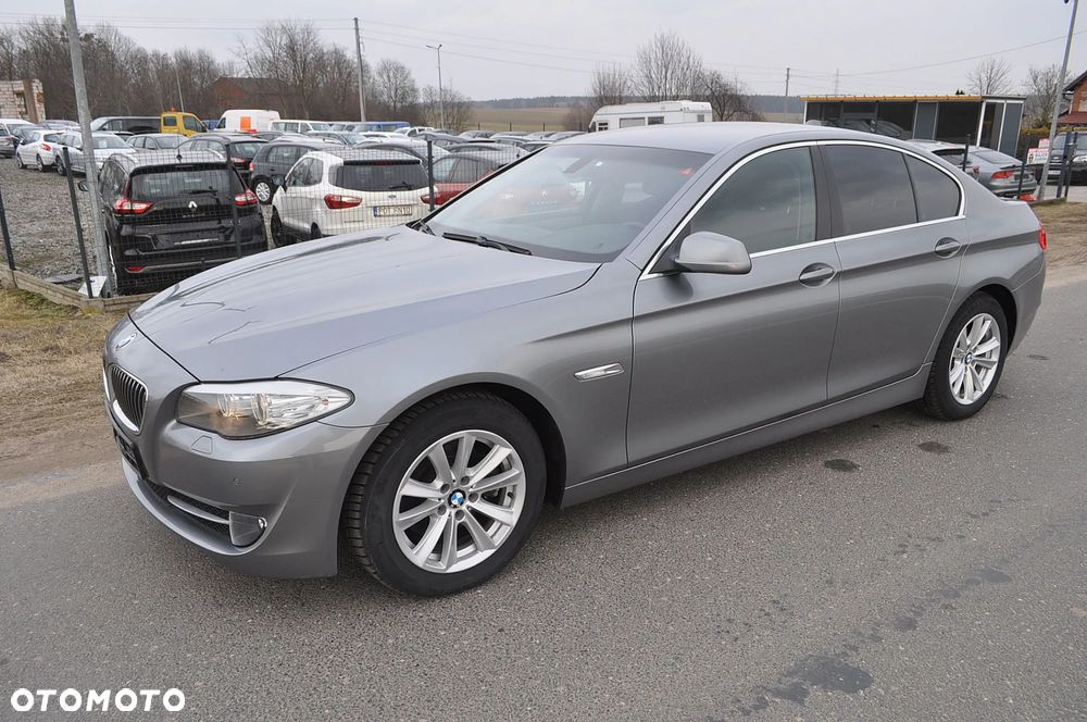 BMW Seria 5 520d Modern Line - 9