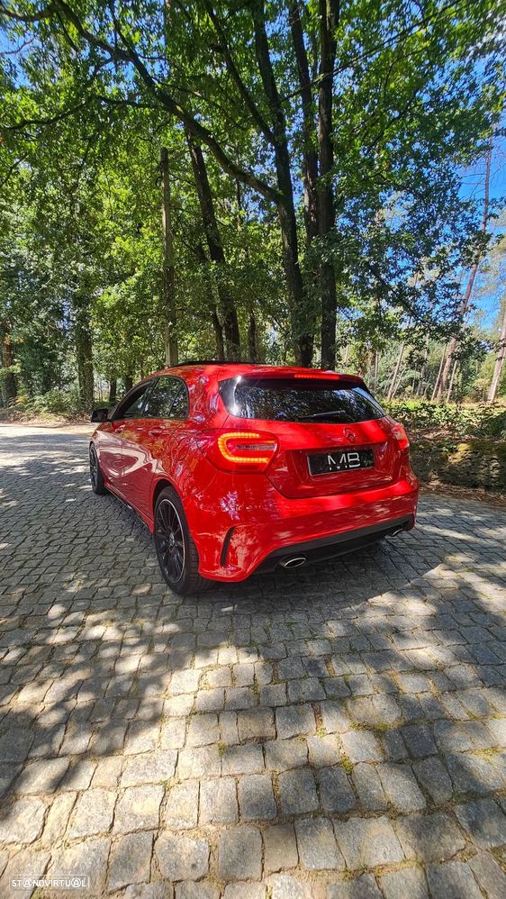 Mercedes-Benz A 200 CDI 4Matic 7G-DCT AMG Line - 39
