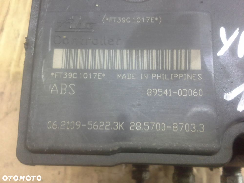 Toyota Yaris II pompa abs 89541-0D060 44510-0D110 plus wtyczka z wiązką - 7