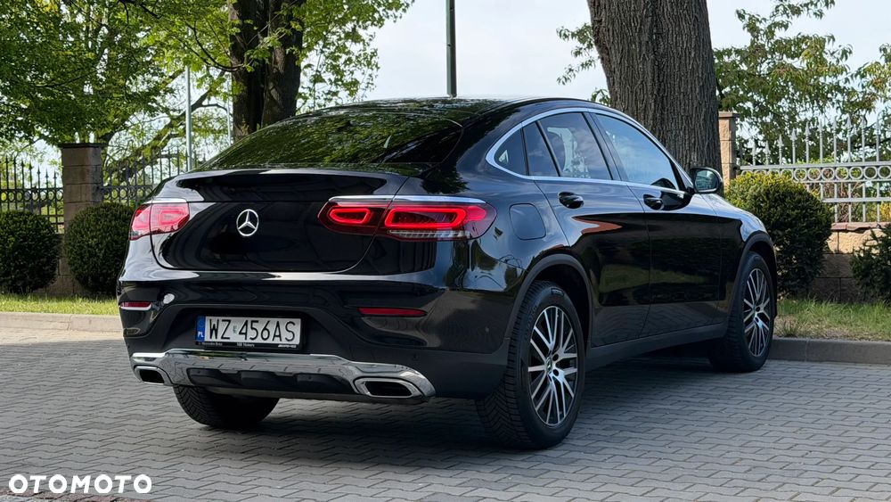 Mercedes-Benz GLC 250 4-Matic - 4