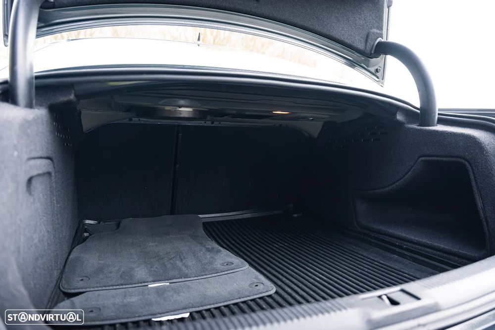 Audi A4 2.0 TDI DPF S line Sport Pack - 50