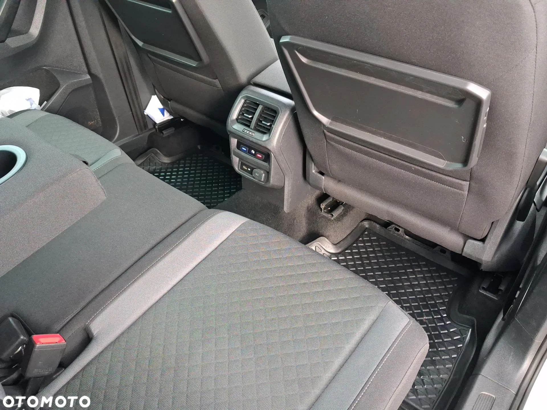Volkswagen Tiguan 1.5 TSI EVO Comfortline - 27
