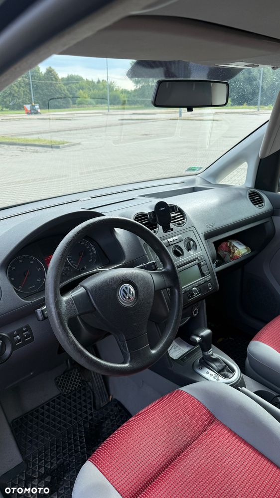 Volkswagen Caddy Life DSG - 11