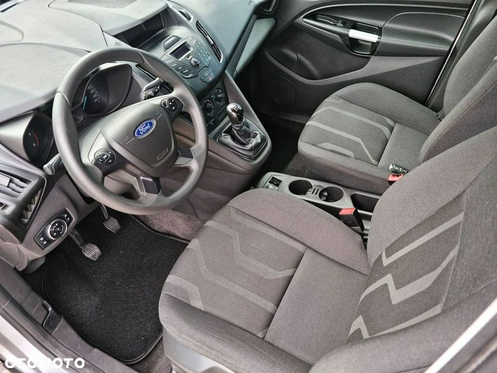 Ford Tourneo Connect - 16