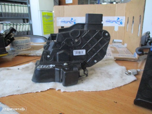 Fecho 5437A FORD C MAX 2007 T DRT - 3