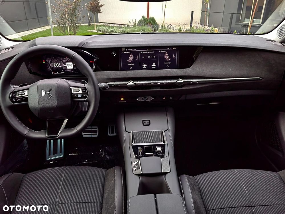 DS Automobiles DS 4 1.2 mHEV Étoile Alcantara eDCS6 - 18