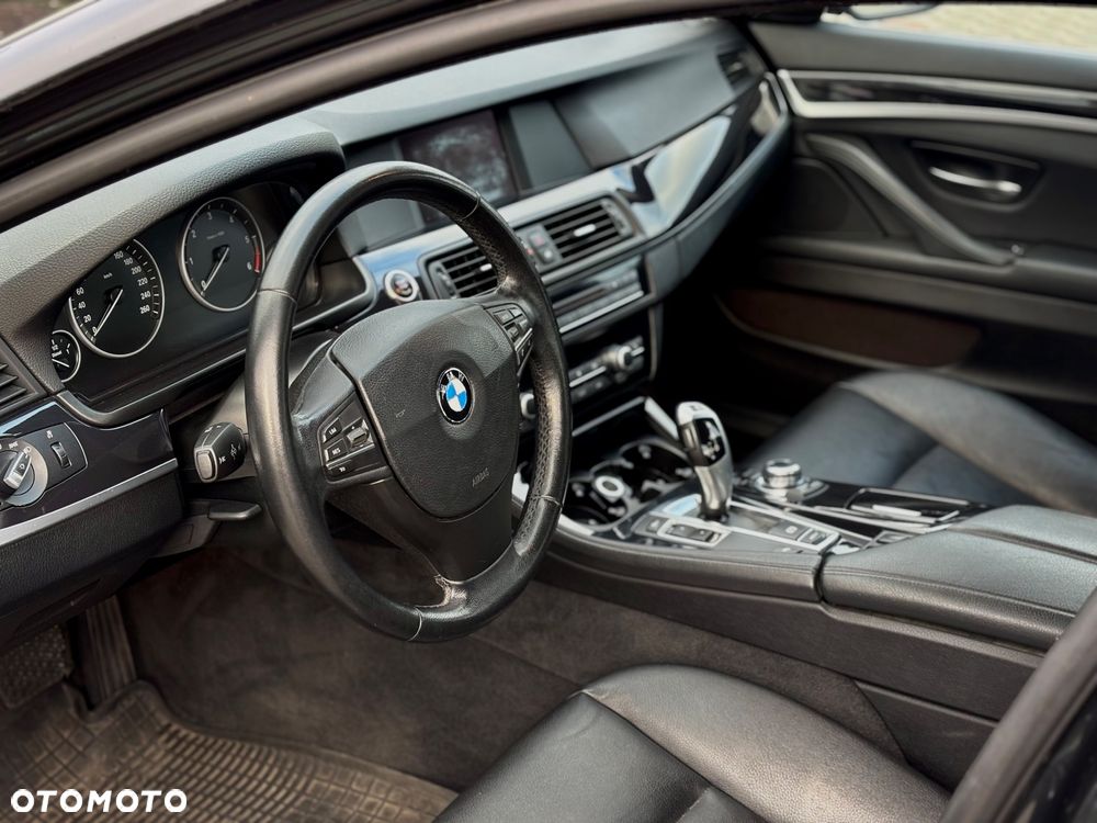 BMW Seria 5 - 11