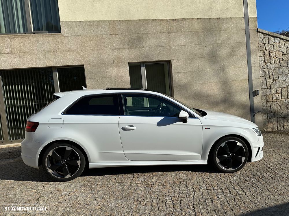 Audi A3 2.0 TDI (clean diesel) quattro S tronic S line Sport Pack - 4