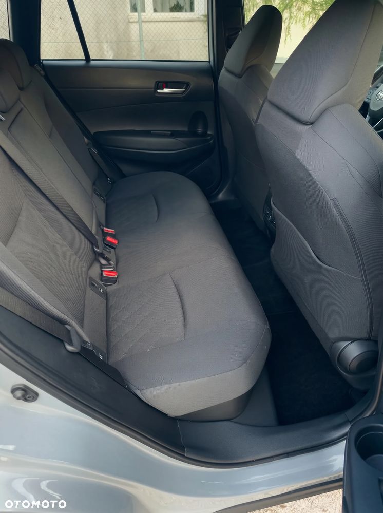 Toyota Corolla Cross 2.0 Hybrid Style AWD - 25