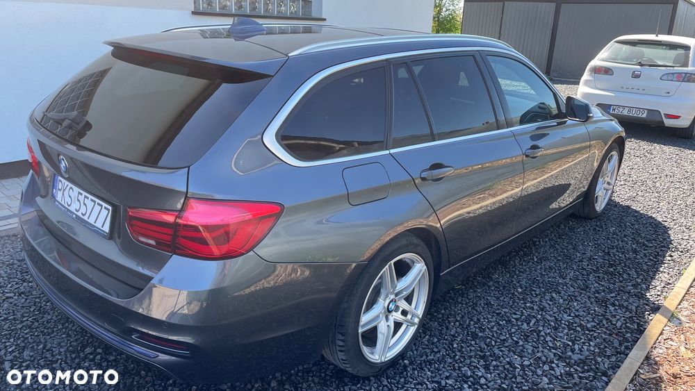 BMW Seria 3 320d Sport Line - 24