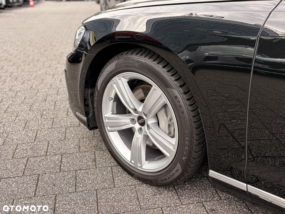 Audi A8 - 11