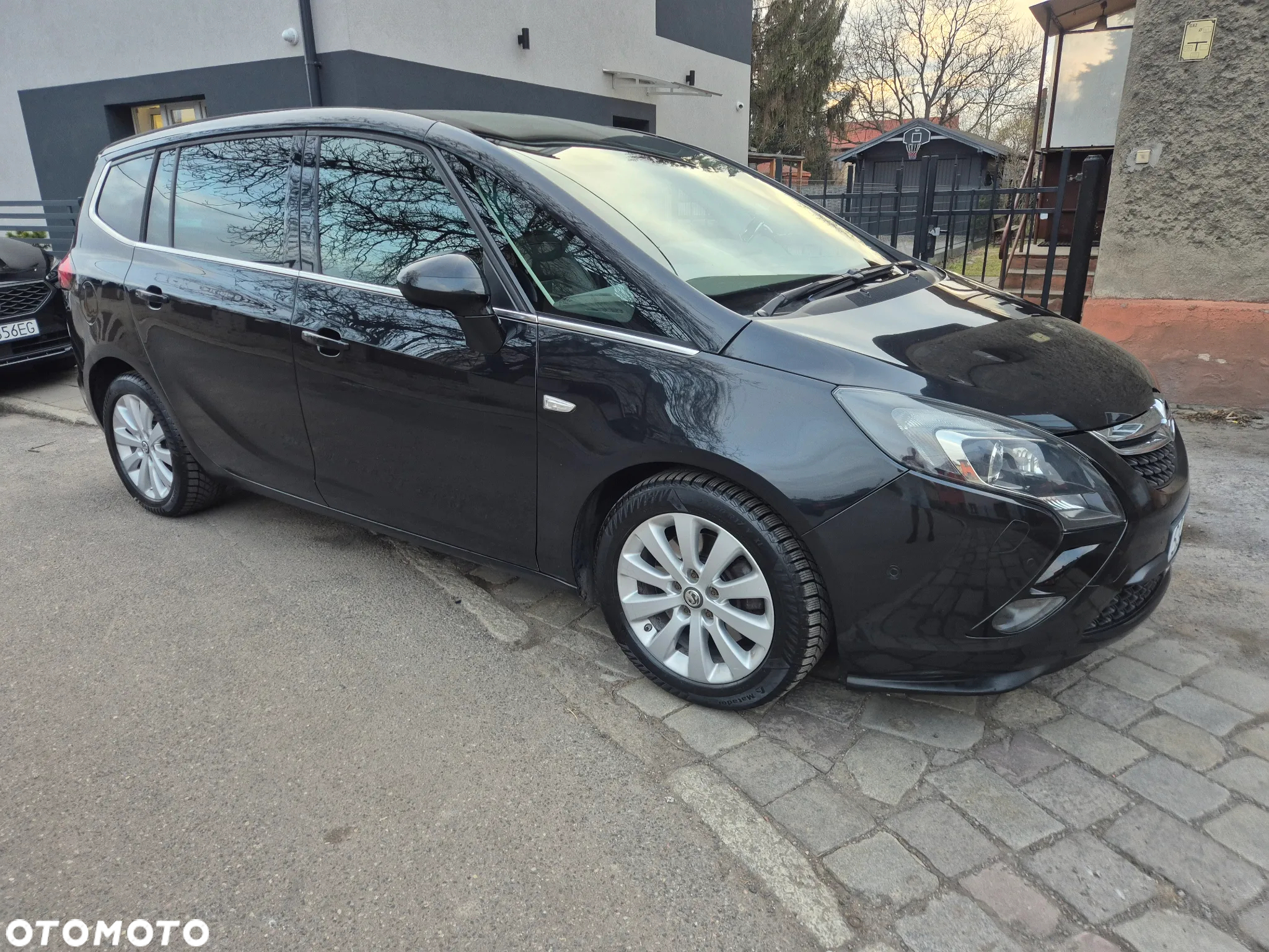 Opel Zafira 1.6 T SIDI Cosmo S&S - 3
