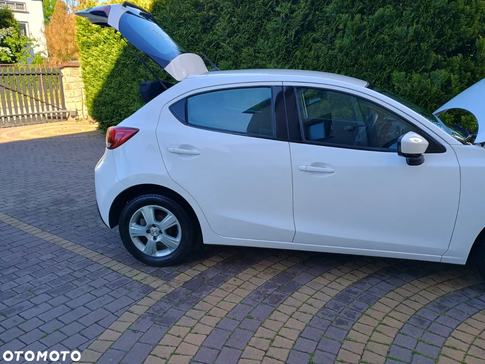 Mazda 2 SKYACTIV-G 75 Exclusive-Line - 10