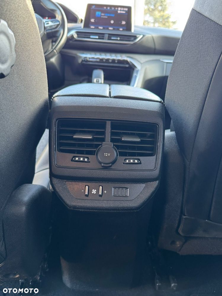 Peugeot 5008 BlueHDi 130 EAT8 Allure Pack - 13