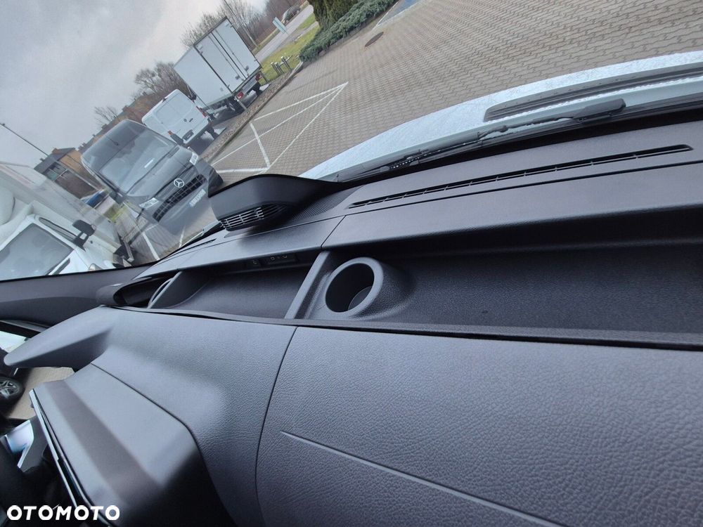 Mercedes-Benz Sprinter Sprinter - 20