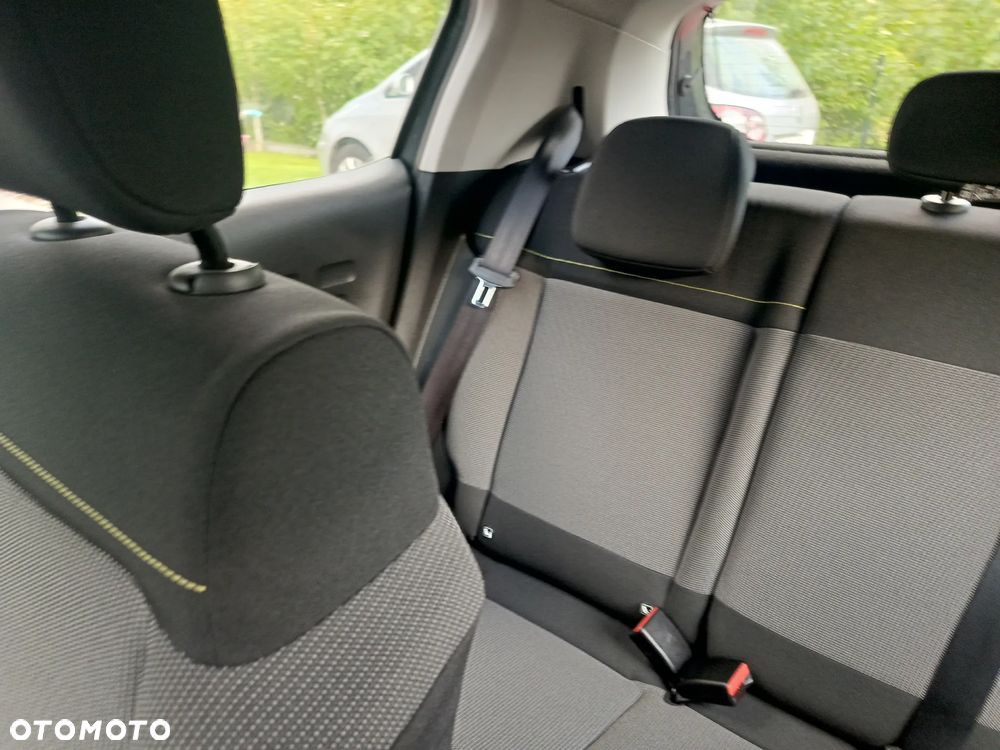 Citroën C3 Pure Tech 110 Stop&Start RED BLOCK - 22