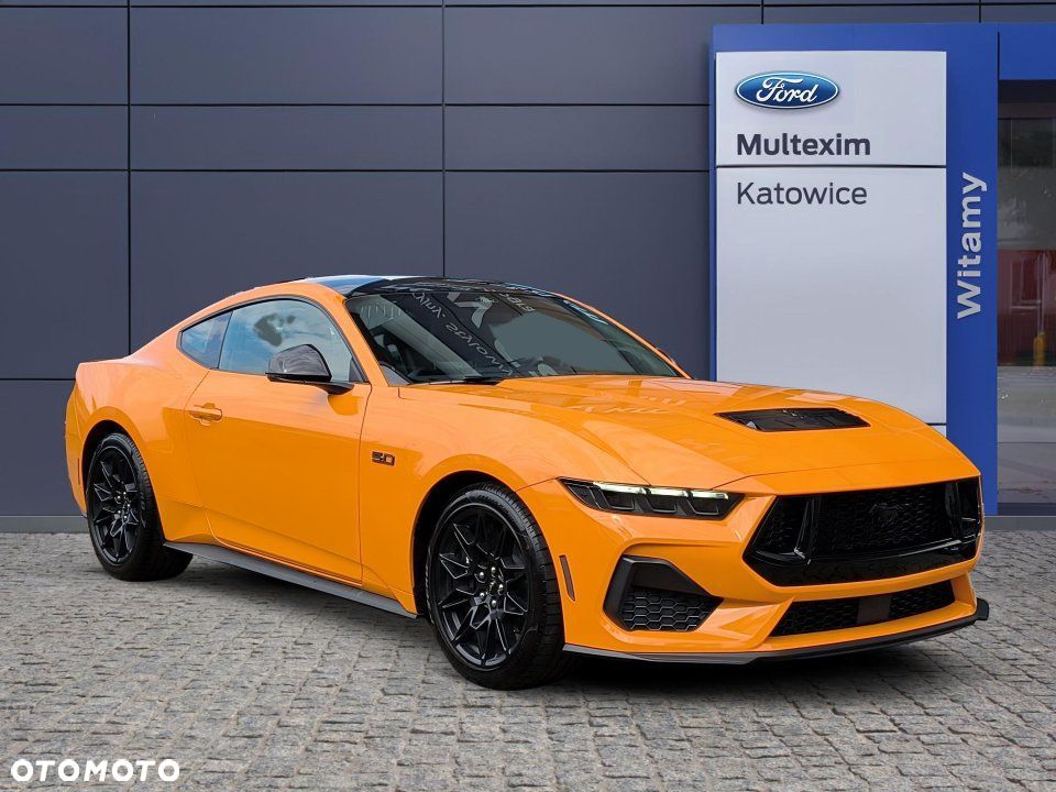 Ford Mustang - 7