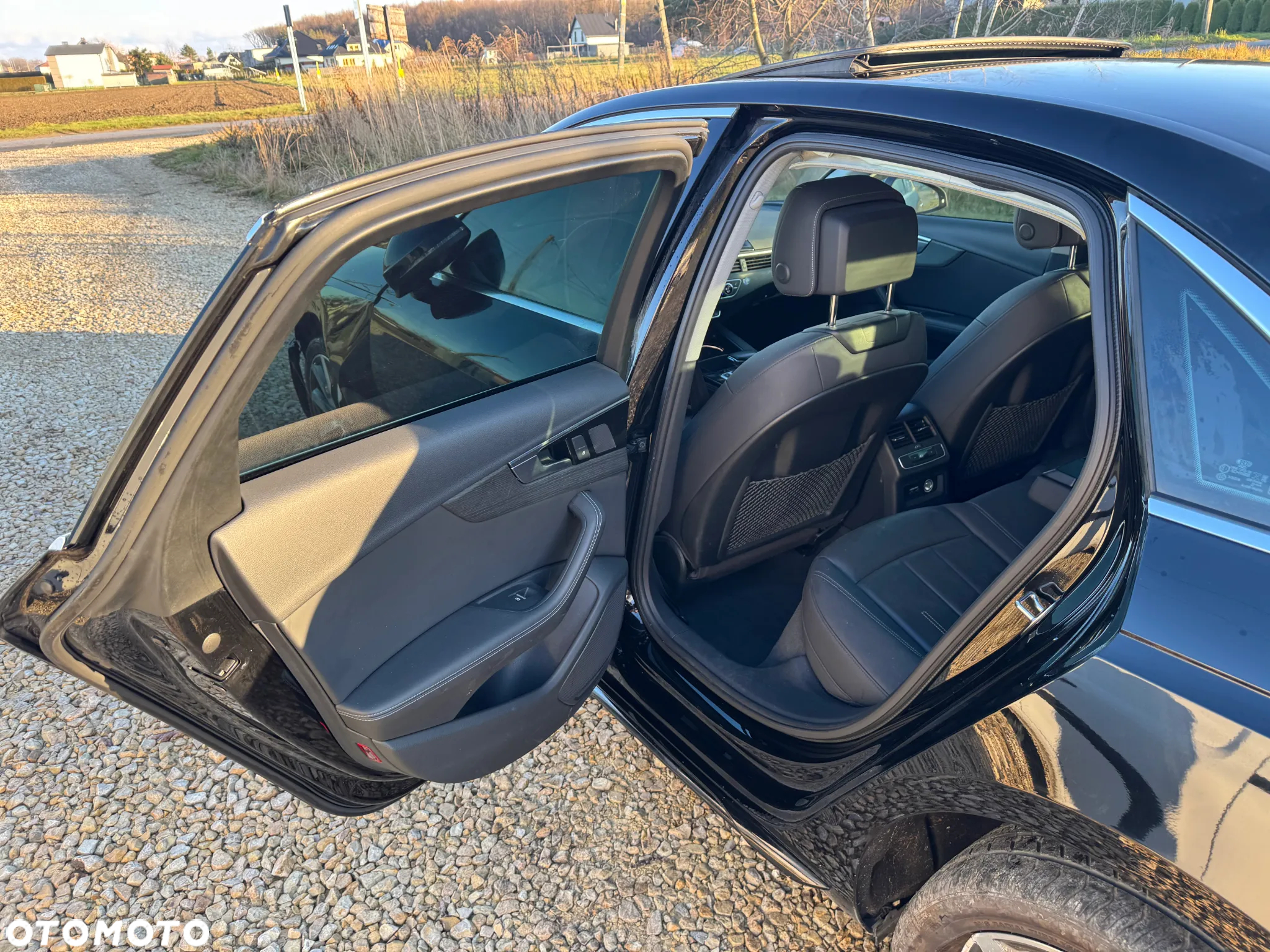 Audi A4 40 TFSI S tronic S line - 25