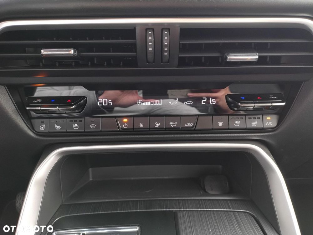Mazda CX-60 - 18