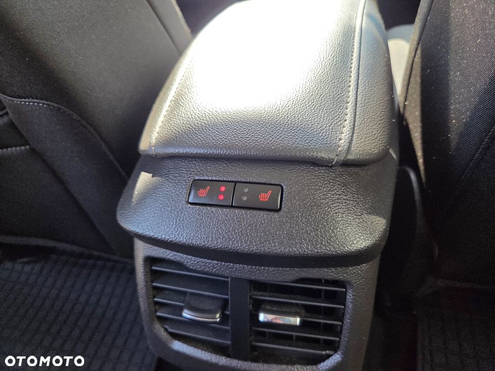 Ford Mondeo 2.0 TDCi Start-Stopp Business Edition - 40