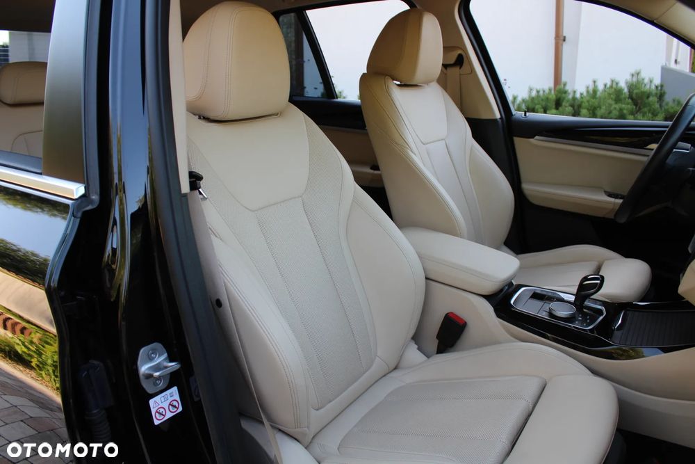BMW X3 xDrive20i - 6
