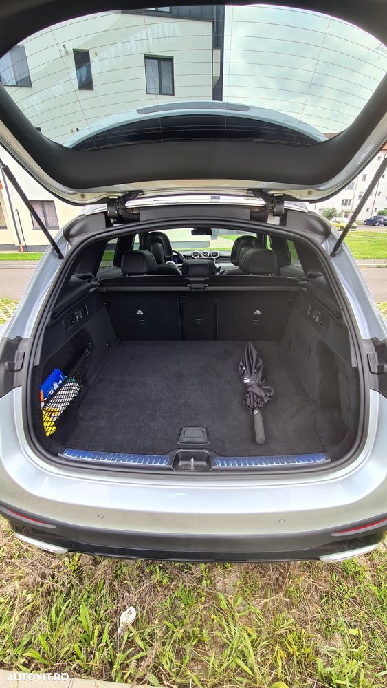 Mercedes-Benz GLC - 36