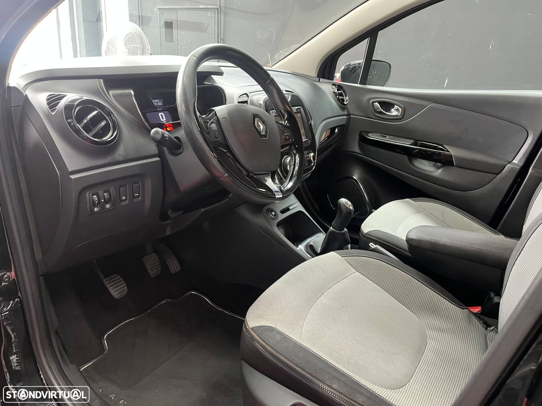 Renault Captur 1.5 dCi Exclusive - 7
