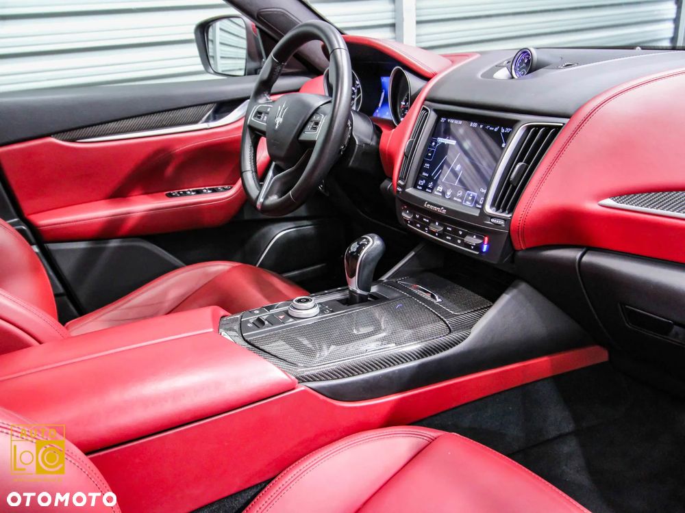 Maserati Levante Q4 GranLusso - 17