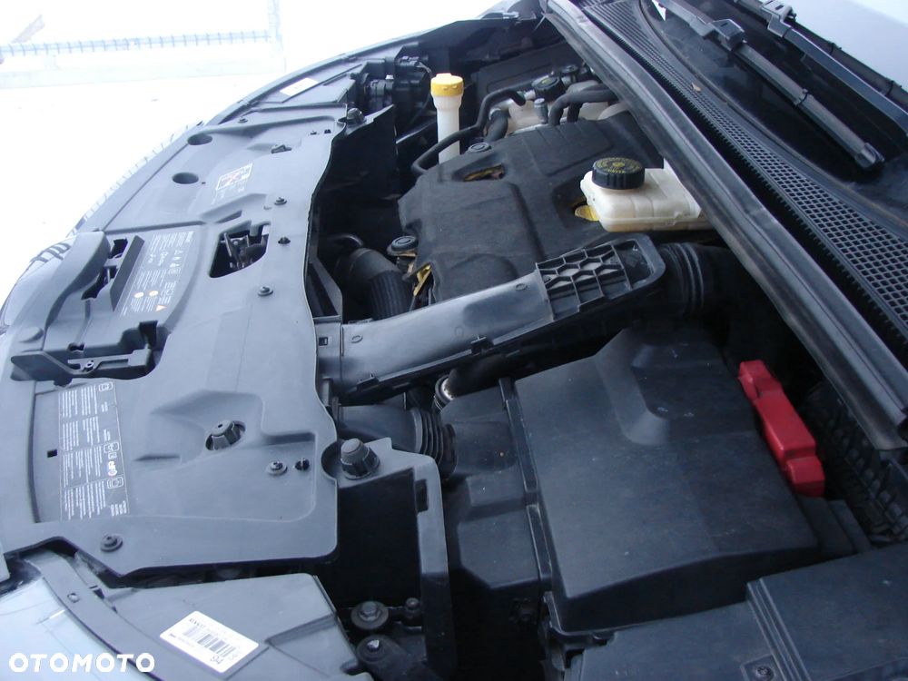Ford B-MAX - 12