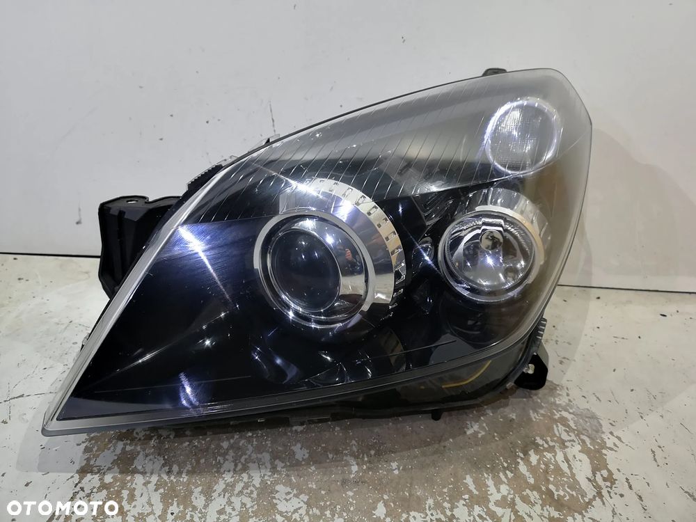 Lampa Lewa Opel ASTRA H III 3 Bi-Xenon Srętny Xenon Przód Przednia - 1