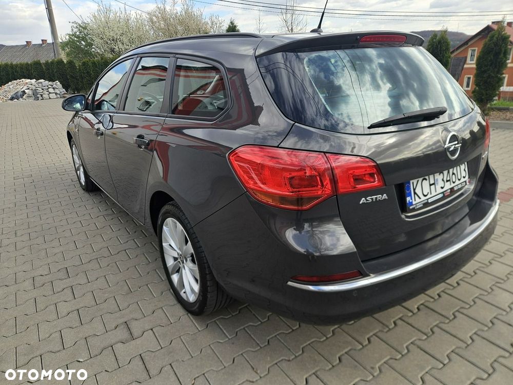 Opel Astra 1.4 Turbo Cosmo - 6