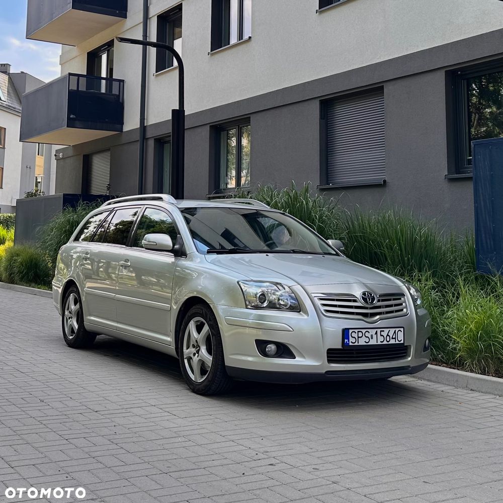 Toyota Avensis 2.0 VVT-i Team - 7