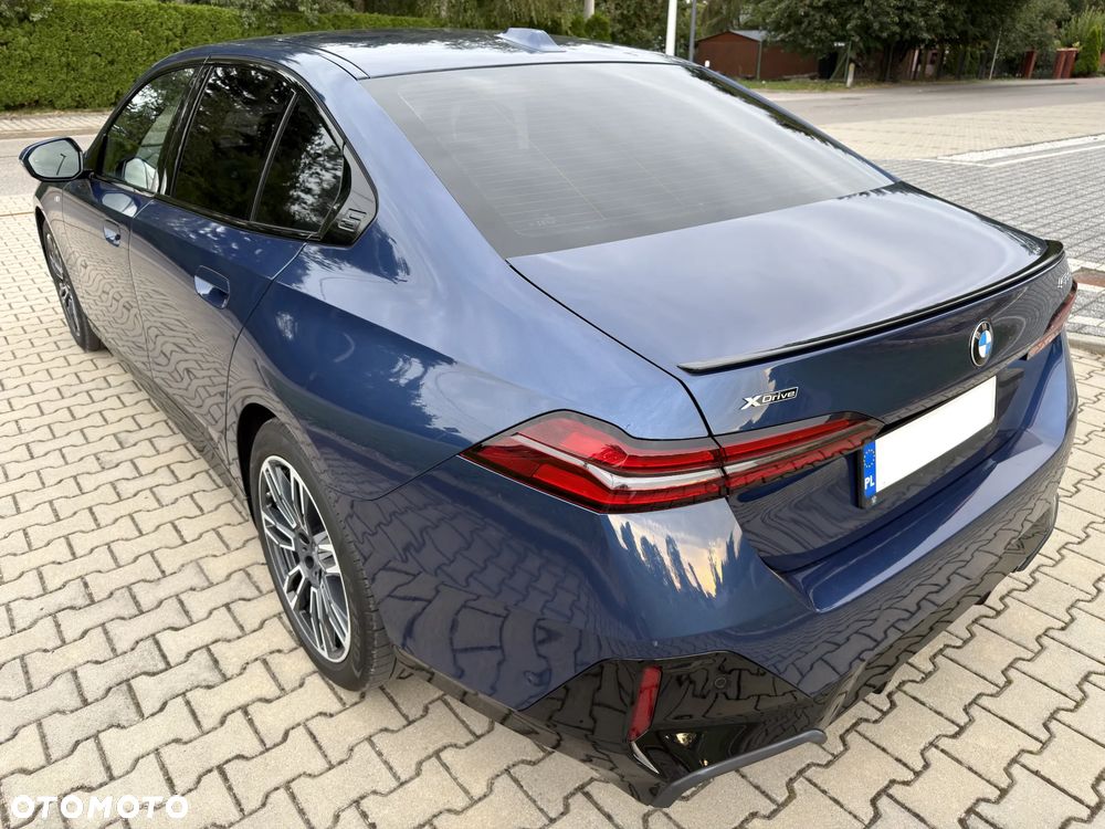BMW Seria 5 520d xDrive mHEV M Sport - 22