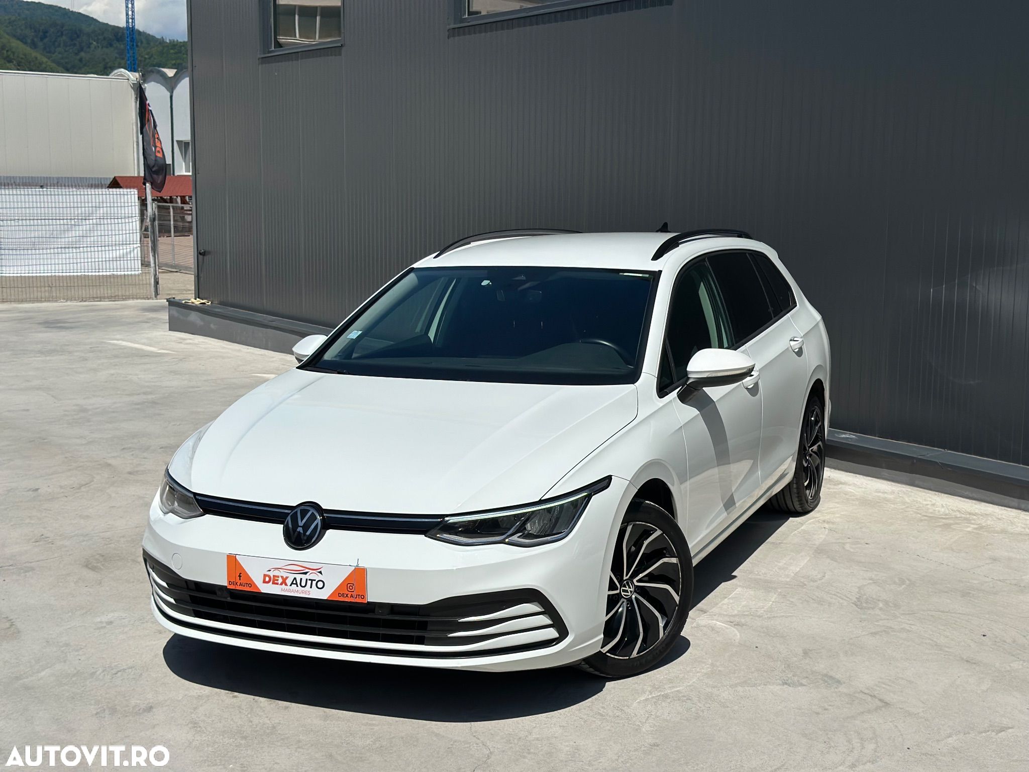 Volkswagen Golf Variant 2.0 TDI 116CP DSG Life - 1