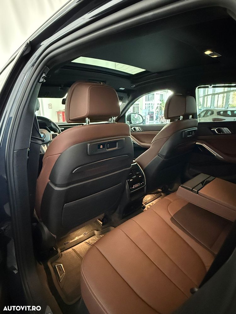 BMW X6 xDrive40i - 11