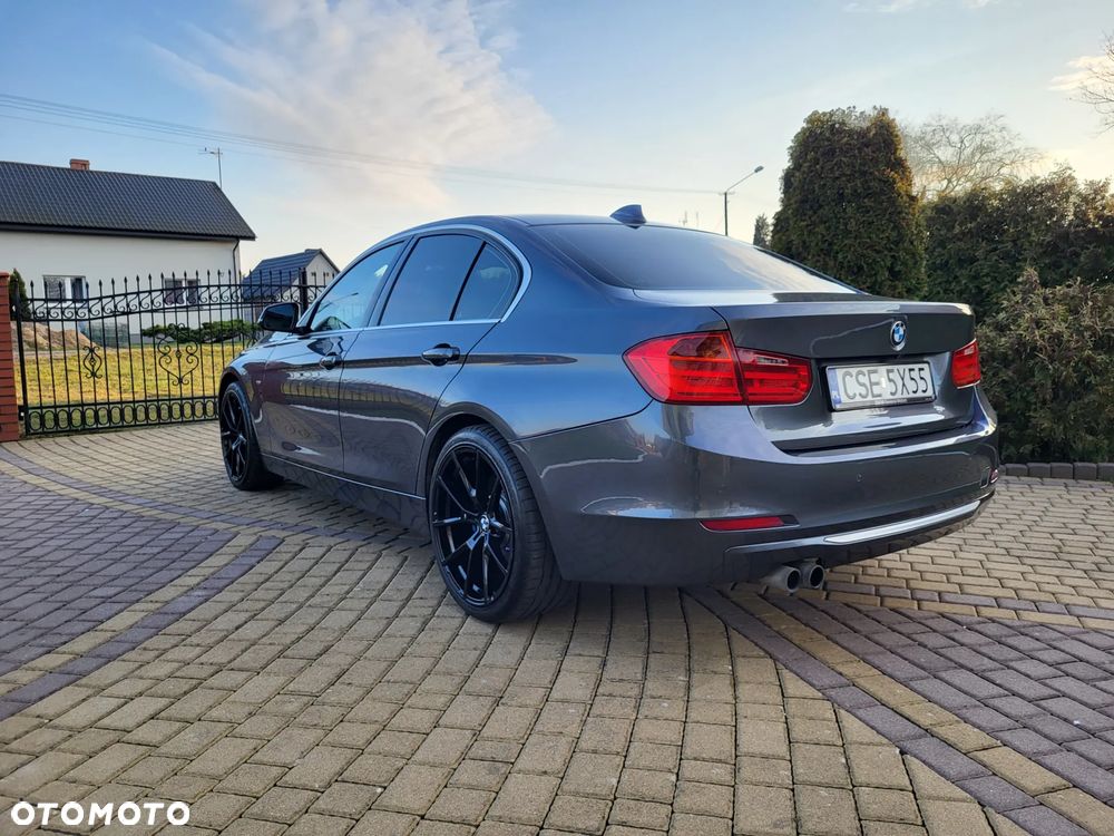 BMW Seria 3 328i Modern Line - 5