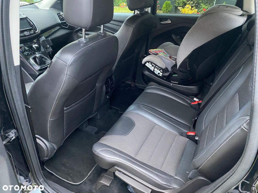 Ford Kuga 2.0 TDCi 4x4 Individual - 37