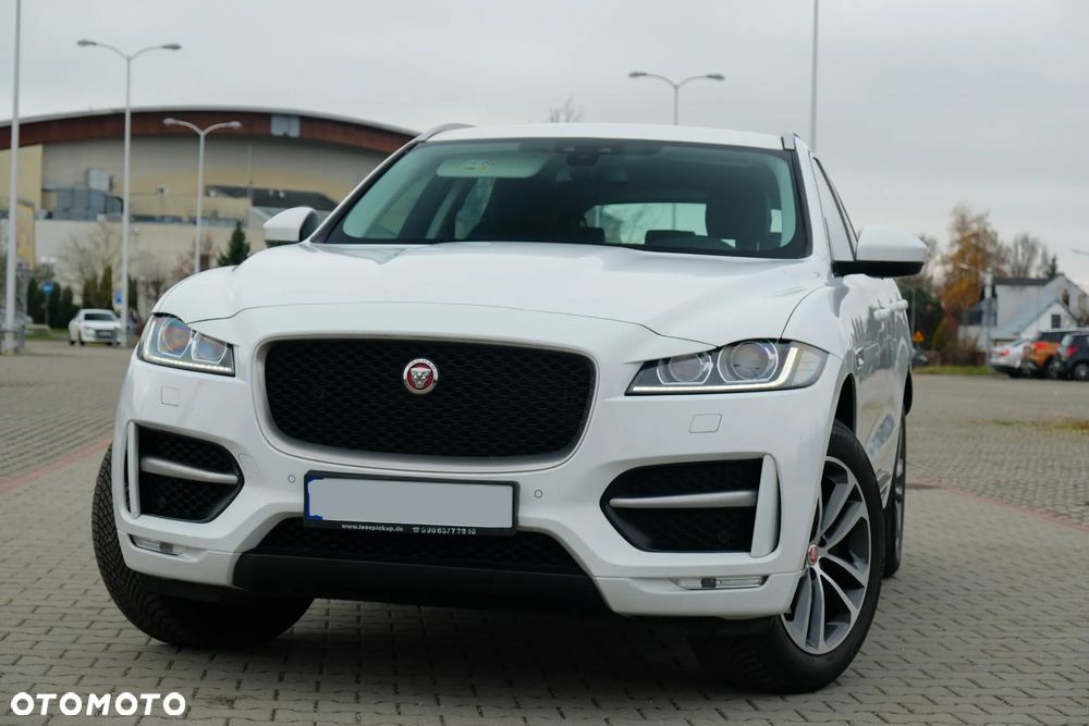 Jaguar F-Pace 20d AWD R-Sport - 10