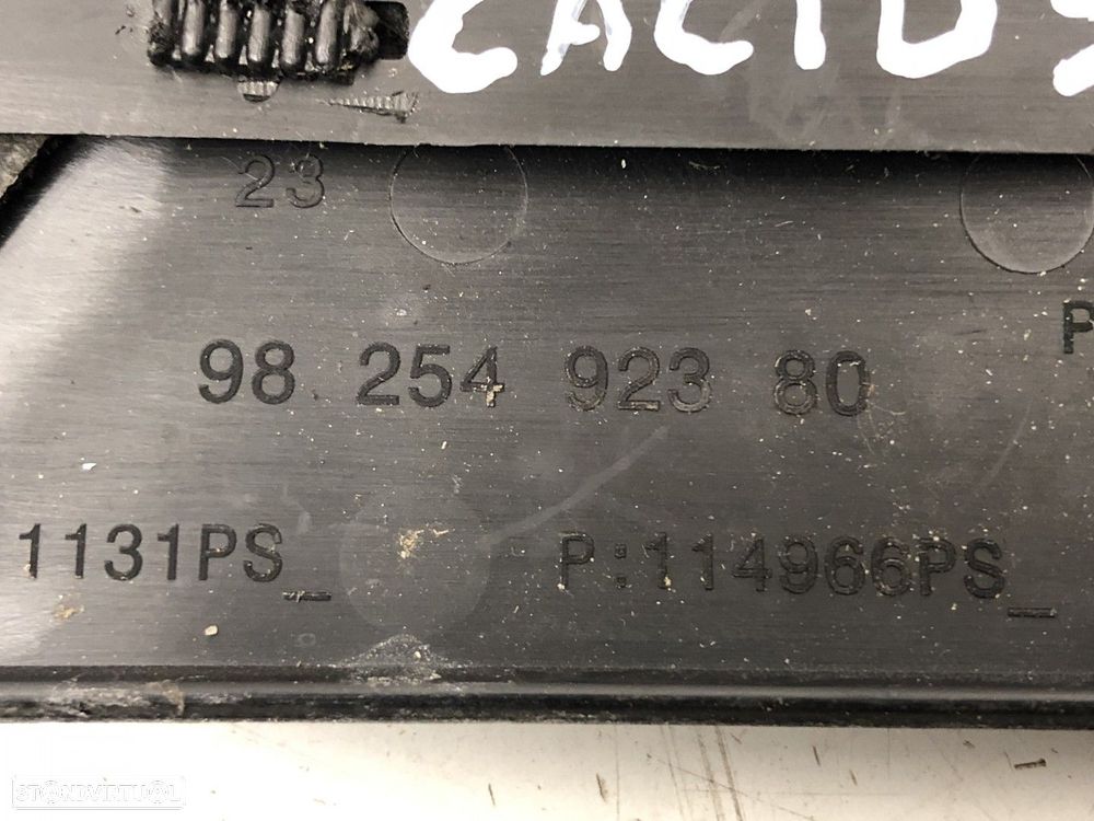 Tampa do motor Usado CITROЁN C4 CACTUS 1.2 THP 110 | 09.14 -  REF. 9825492380 MO... - 3