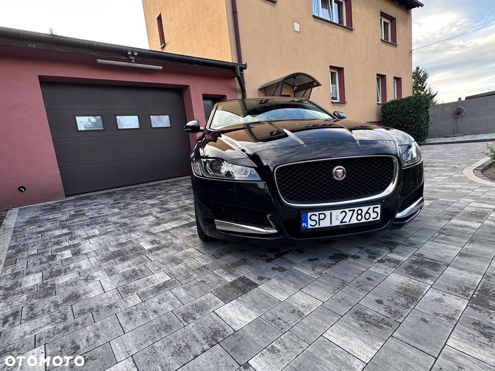 Jaguar XF 2.0 i4D Portfolio - 2
