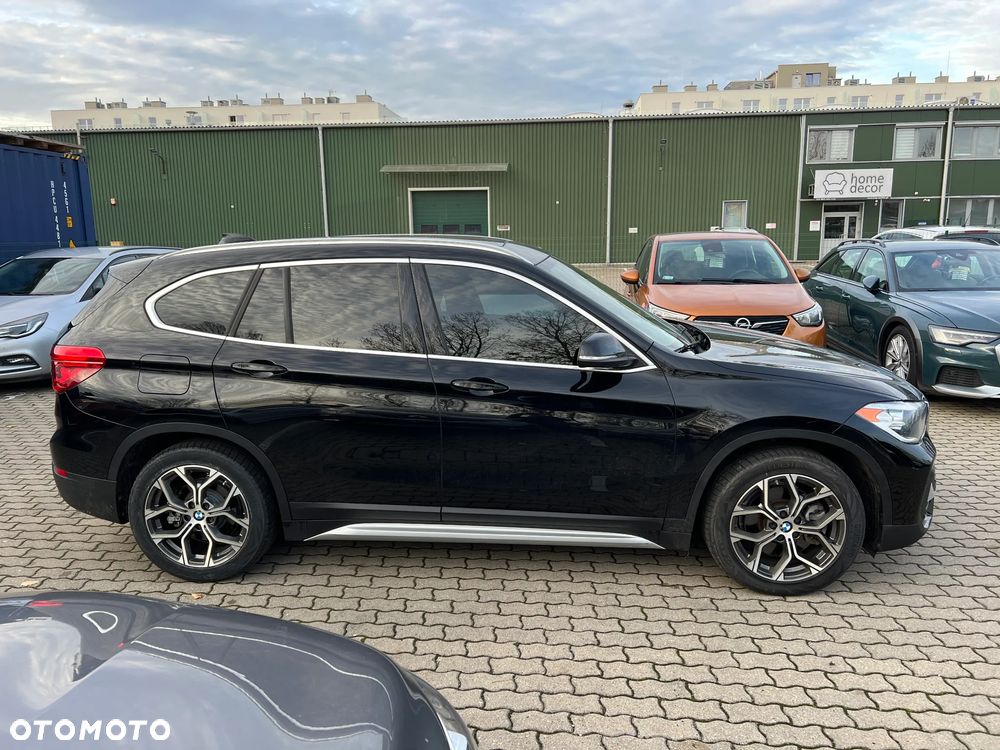 BMW X1 xDrive25i GPF Advantage - 10