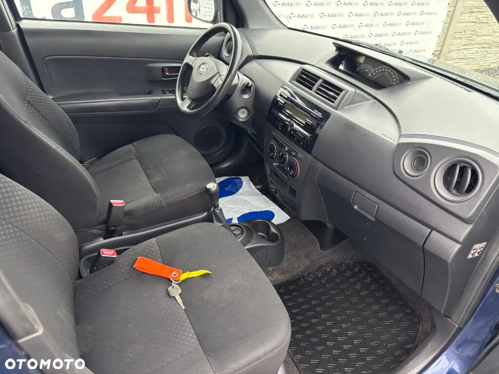 Daihatsu Materia - 7
