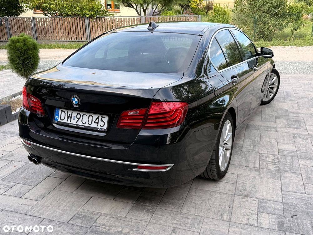 BMW Seria 5 520d Luxury Line - 6