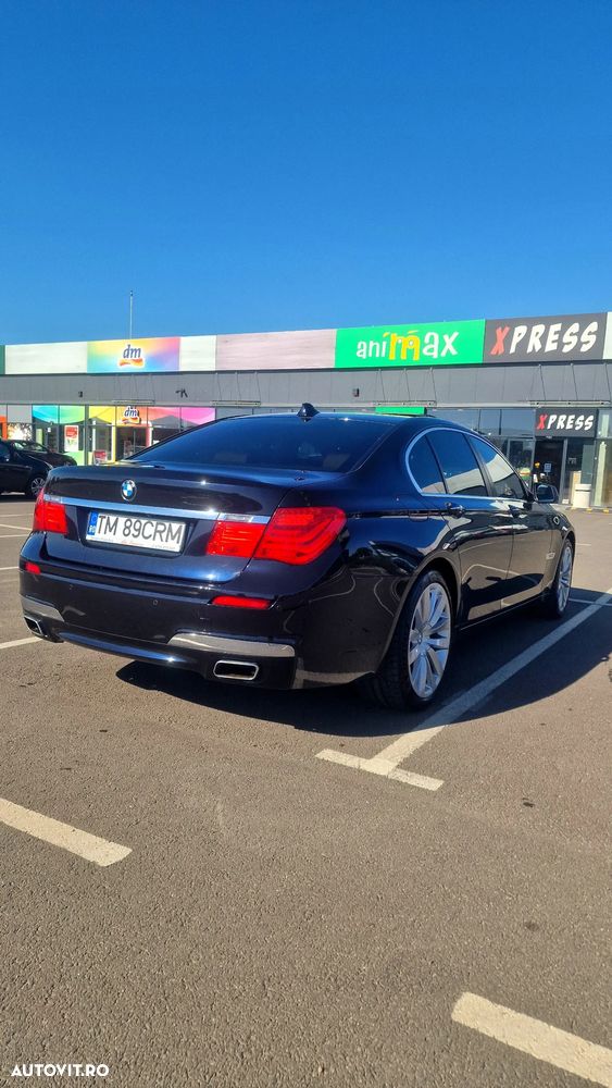 BMW Seria 7 740d Aut. - 3